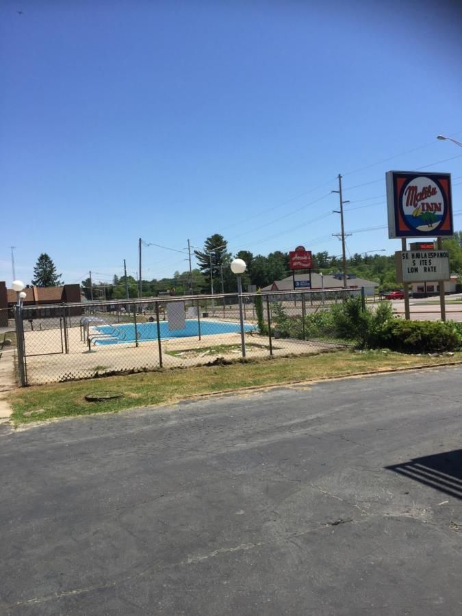 Malibu Inn Lake Delton 外观 照片