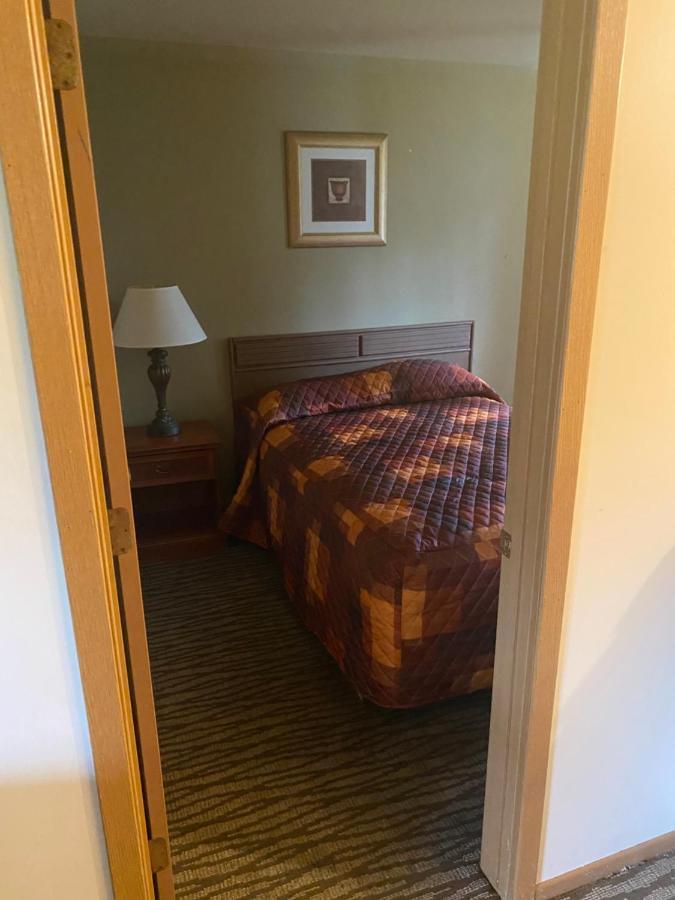 Malibu Inn Lake Delton 外观 照片