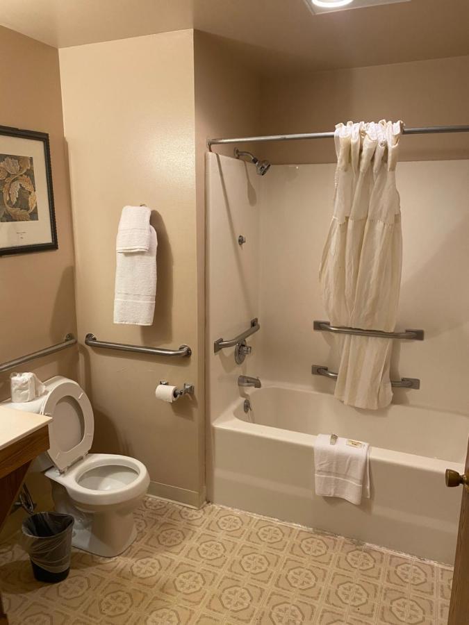 Malibu Inn Lake Delton 外观 照片