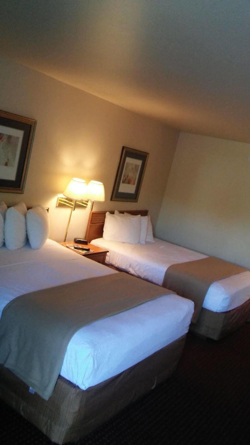 Malibu Inn Lake Delton 外观 照片